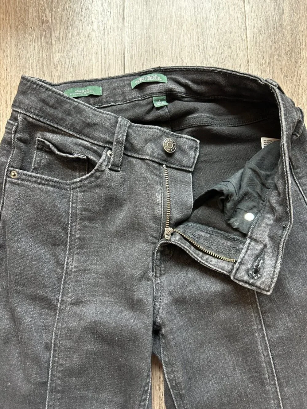 Wild Fable High Rise Acampanado de Tiro Alto Flare Jeans in Black Size 4 - Picture 8 of 12